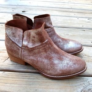 🆕Seychelles | Metallic Silver Brown Leather Ankle Booties Women's Size 6
